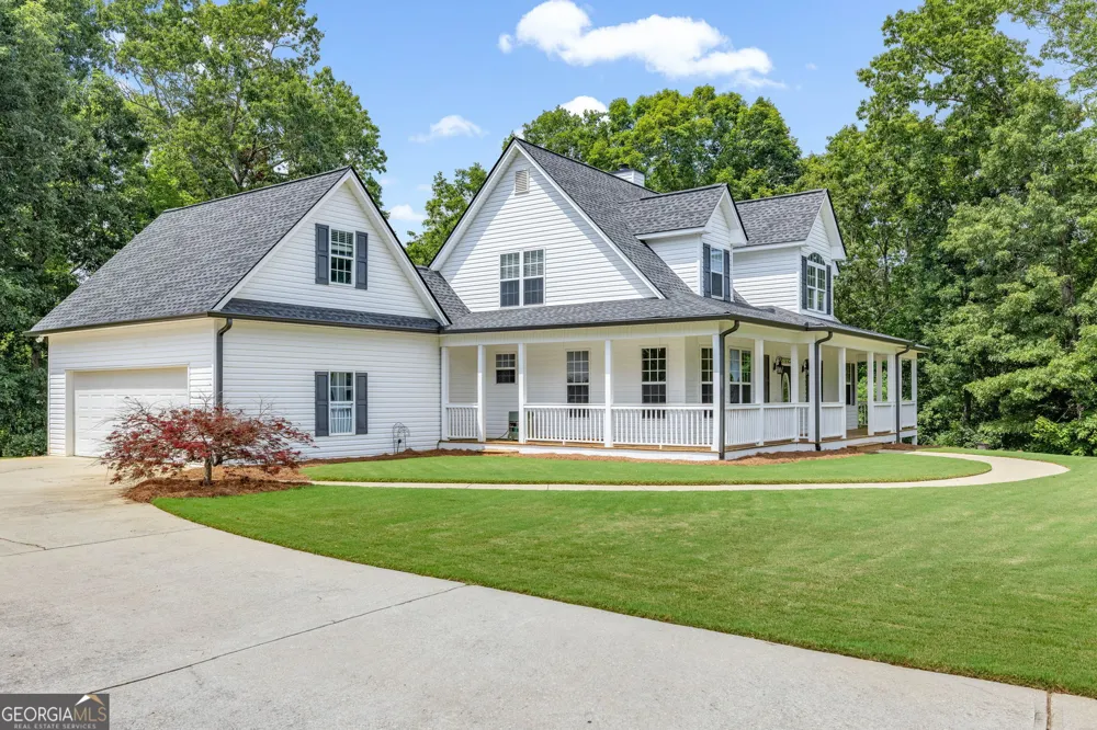 7913 Pea Ridge RD Lula, GA 30554