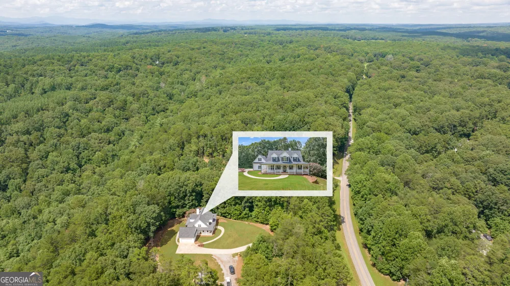 7913 Pea Ridge RD Lula, GA 30554