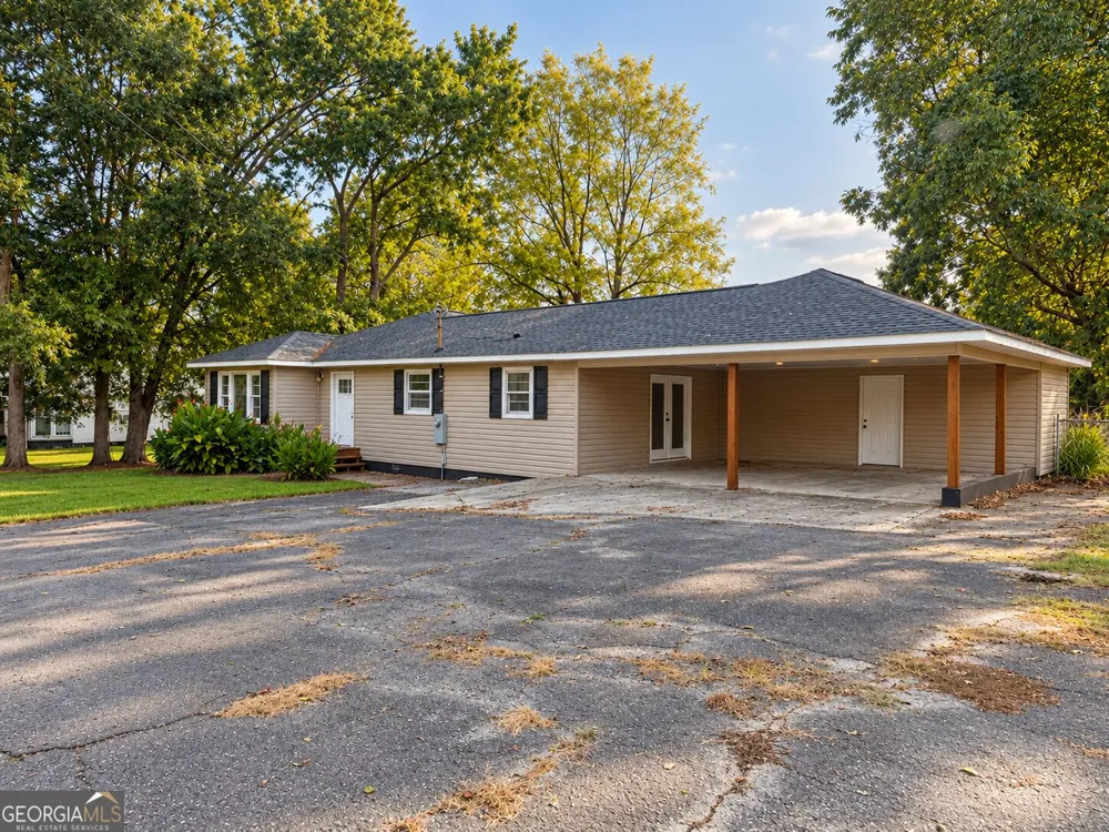 168 Moore ST Trion, GA 30753