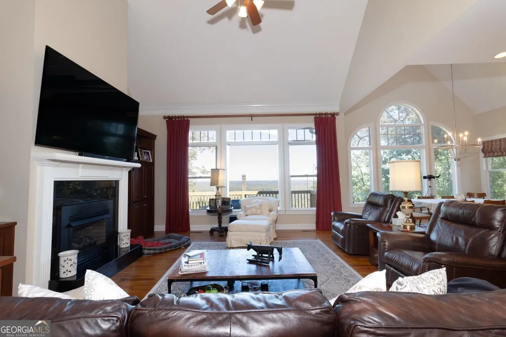 551 Mountain Ridge DR Manchester, GA 31816