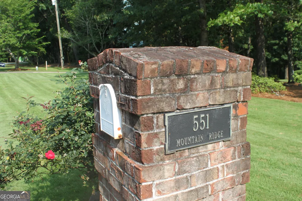 551 Mountain Ridge DR Manchester, GA 31816