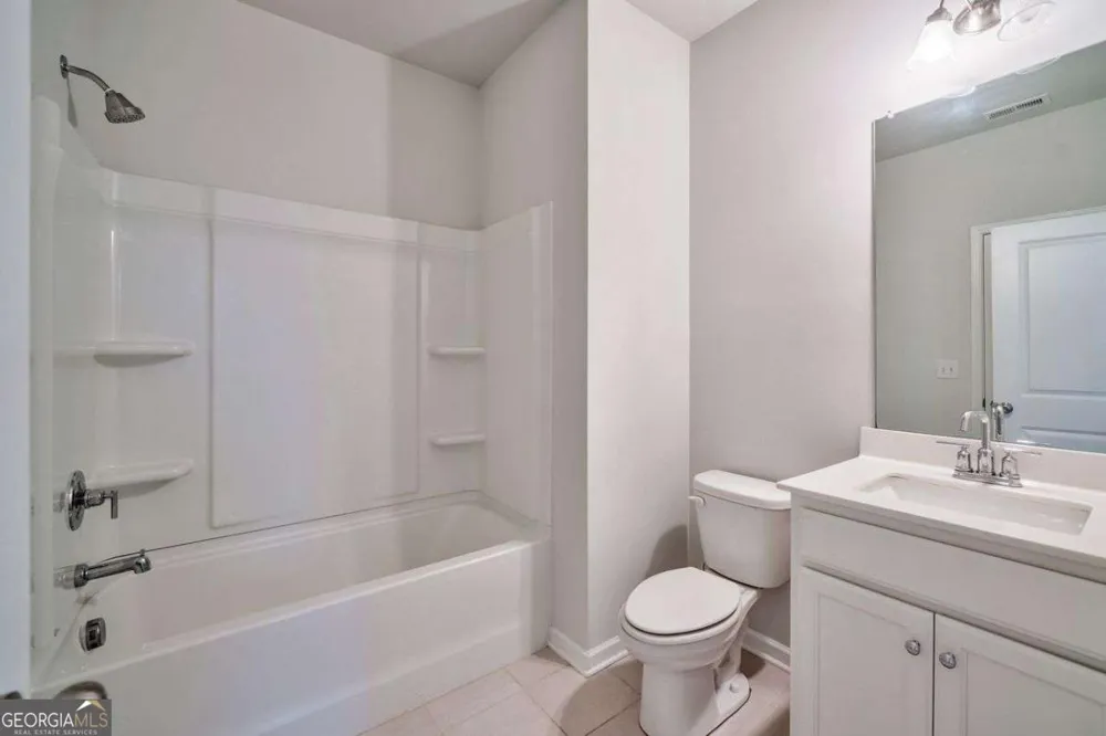 2510 GREAT SILVER FI ALY Doraville, GA 30360