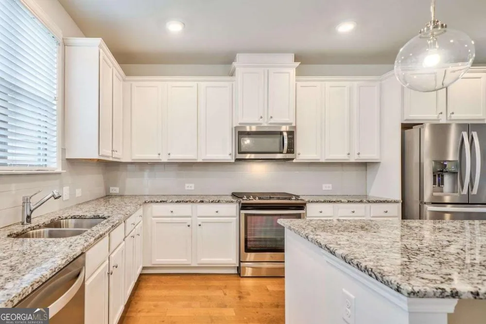 2510 GREAT SILVER FI ALY Doraville, GA 30360