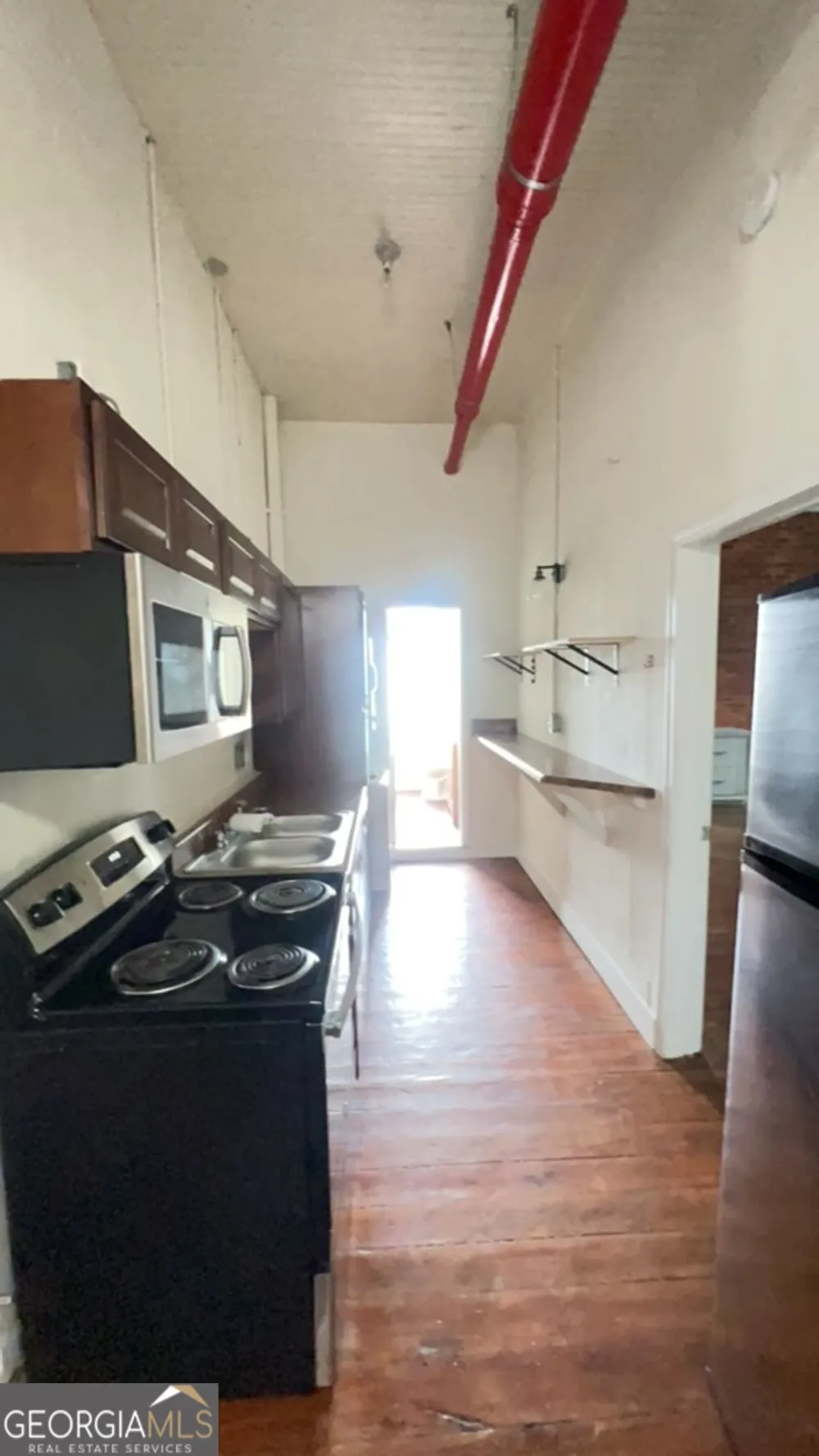 207-208 Adamson Square Carrollton, GA 30117