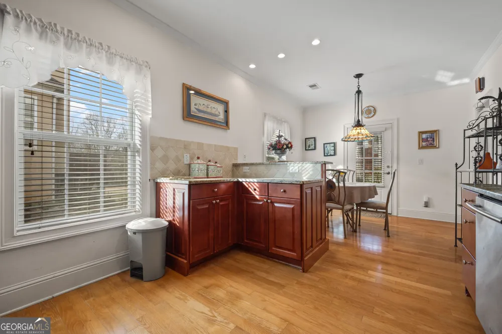 221 Langshire DR McDonough, GA 30253