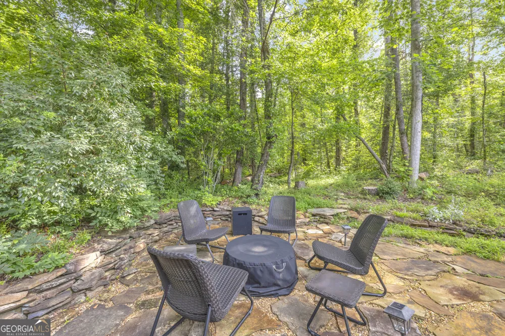 4960 Laurel Lodge RD Clarkesville, GA 30523