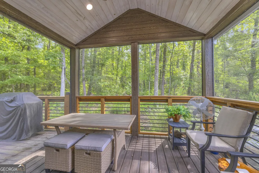 4960 Laurel Lodge RD Clarkesville, GA 30523