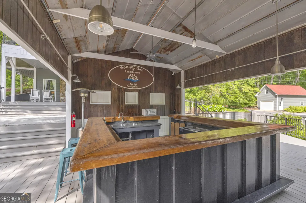 4960 Laurel Lodge RD Clarkesville, GA 30523