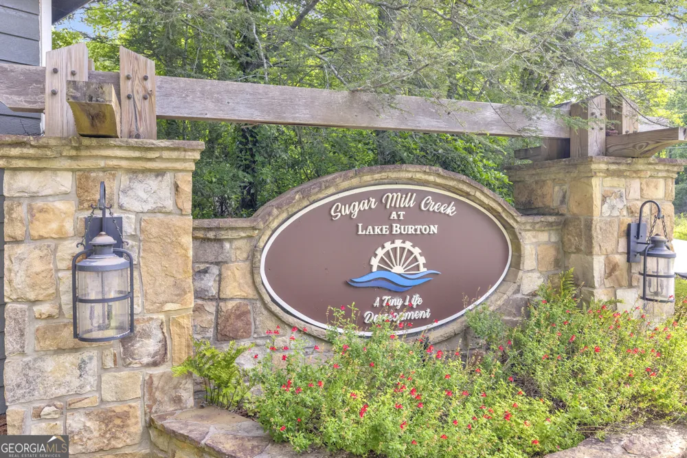 4960 Laurel Lodge RD Clarkesville, GA 30523