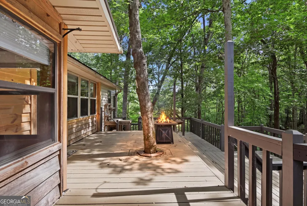129 Nob Hill RDG Cleveland, GA 30528