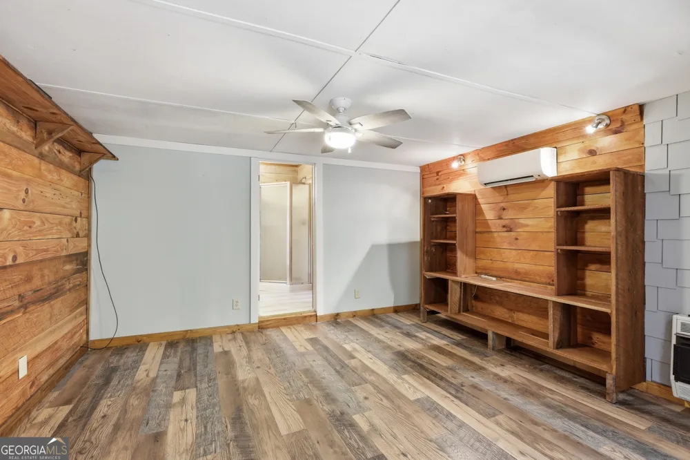 129 Nob Hill RDG Cleveland, GA 30528