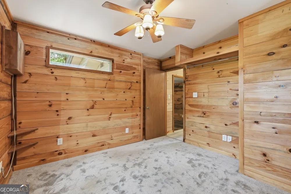 129 Nob Hill RDG Cleveland, GA 30528