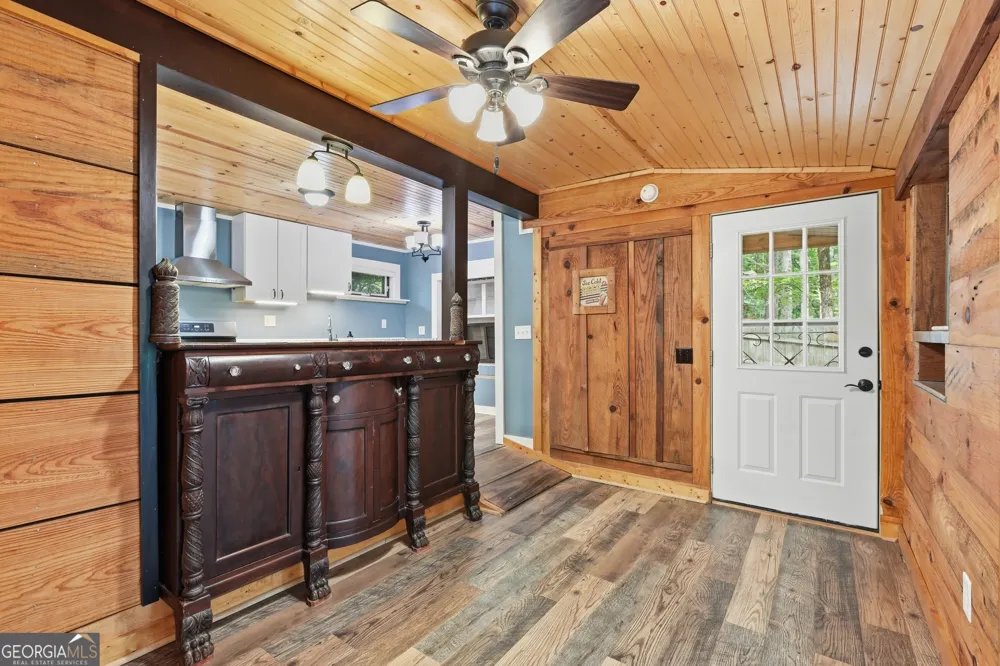 129 Nob Hill RDG Cleveland, GA 30528