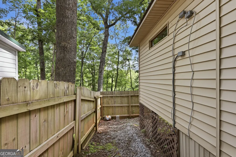 129 Nob Hill RDG Cleveland, GA 30528