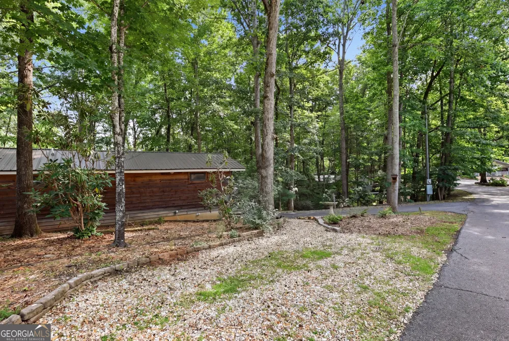 129 Nob Hill RDG Cleveland, GA 30528