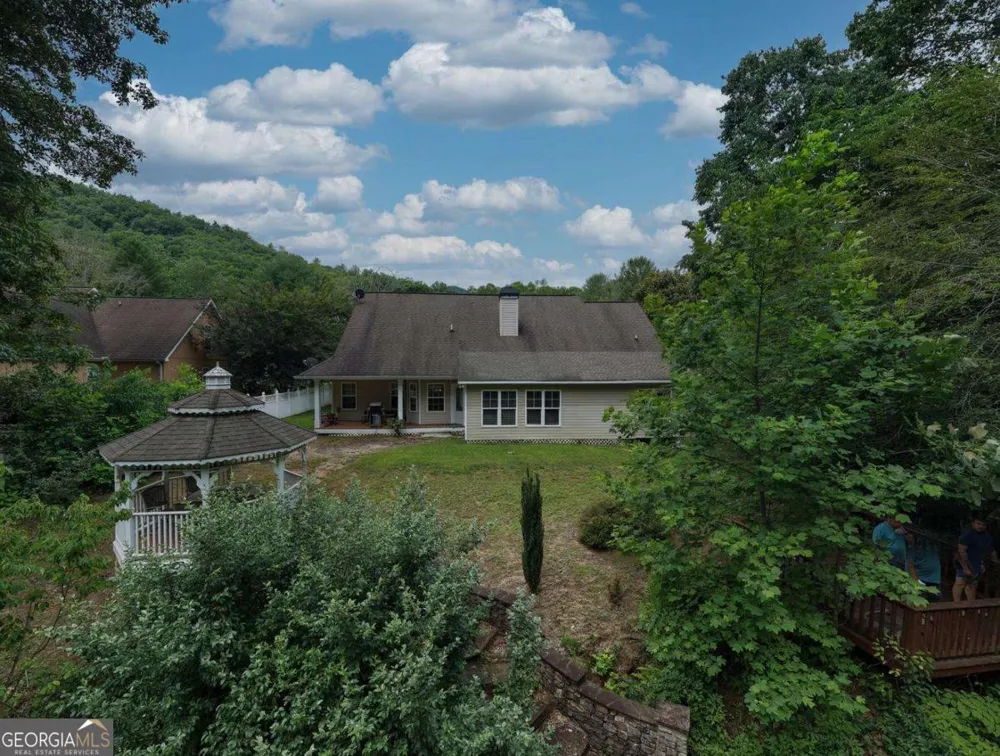 2187 Big Pine DR Hiawassee, GA 30546