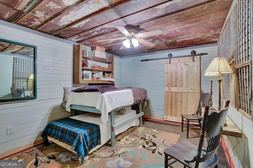 219 Raven Cliff RD Talking Rock, GA 30175