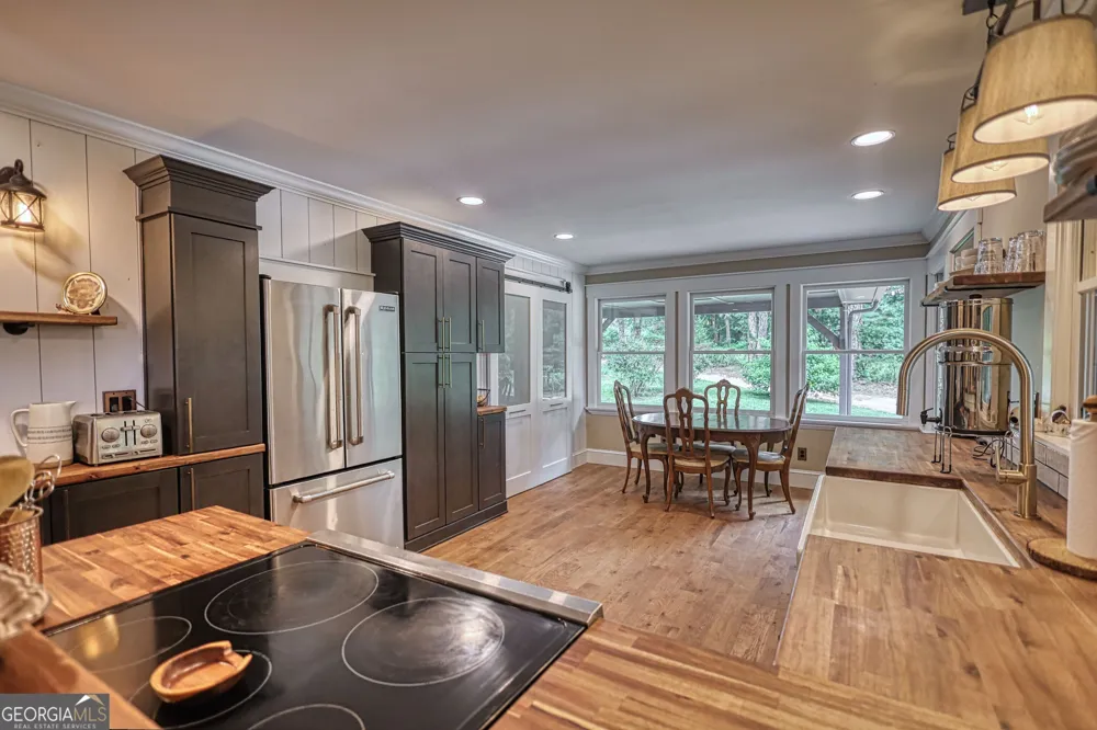 2217 Meadows RD Newborn, GA 30056
