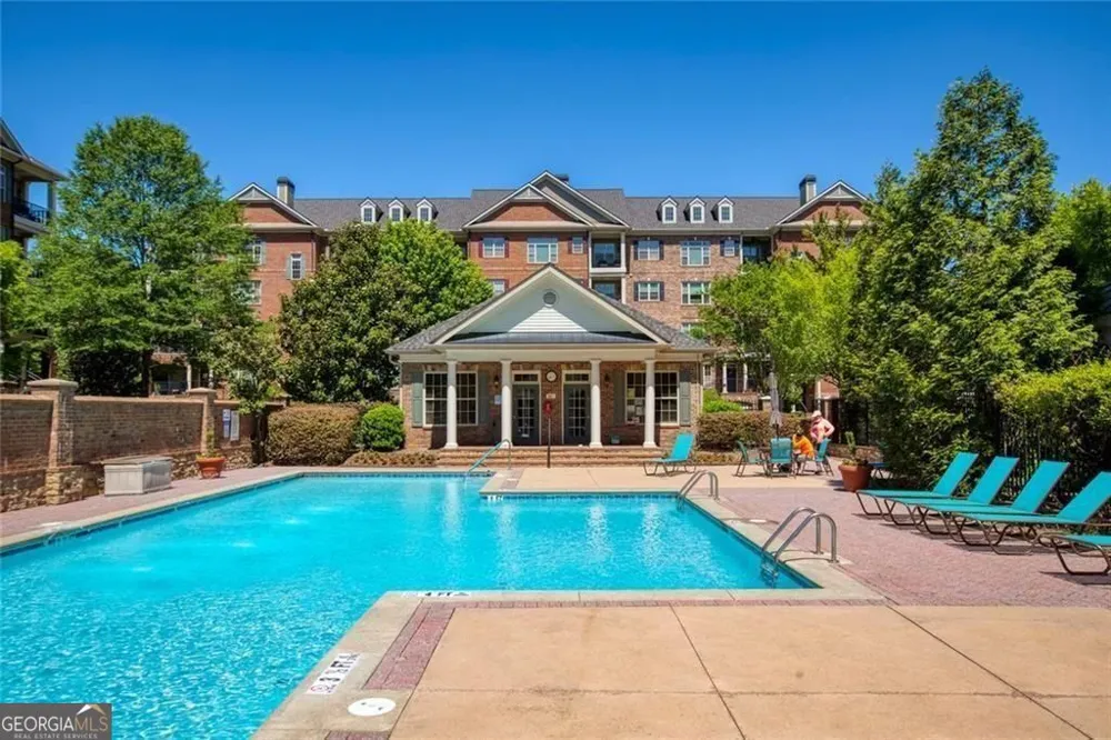 2300 Peachford RD Dunwoody, GA 30338
