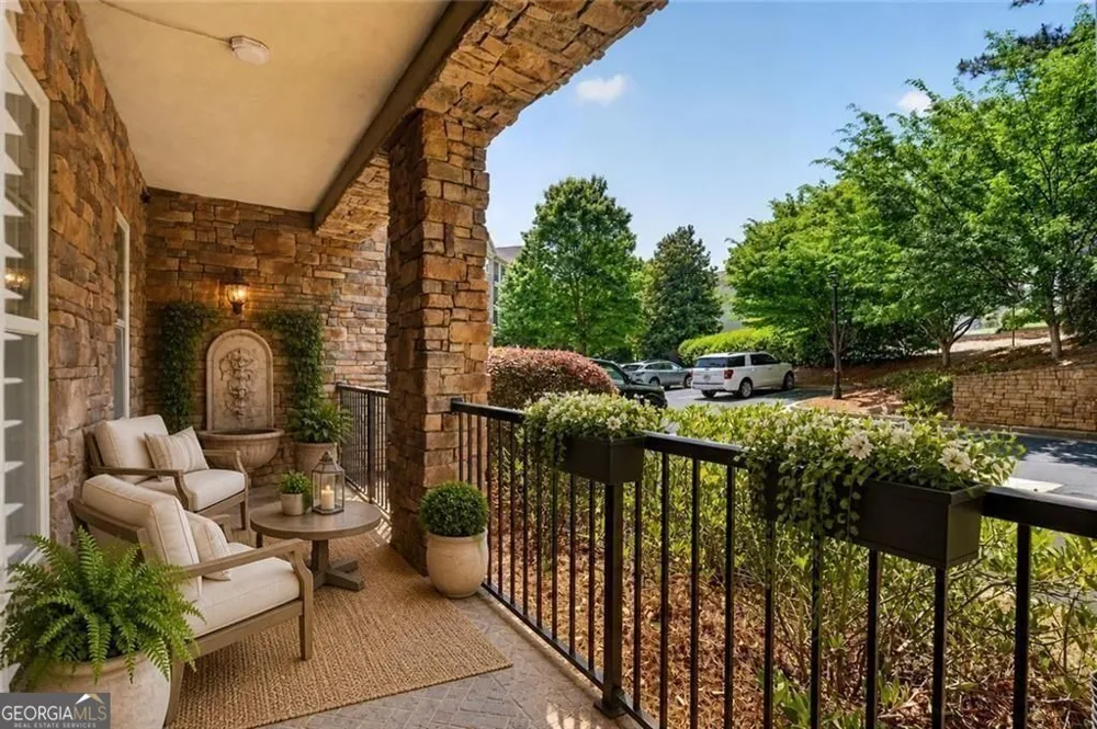 2300 Peachford RD Dunwoody, GA 30338
