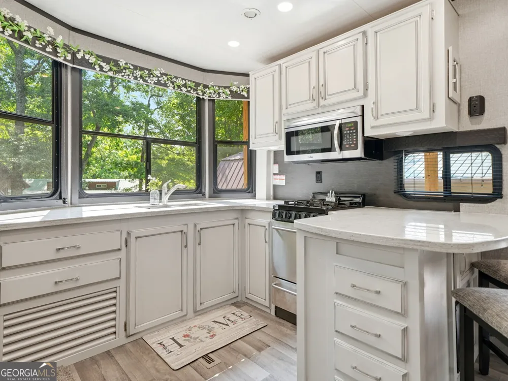 104 Cindy PKWY Cleveland, GA 30528