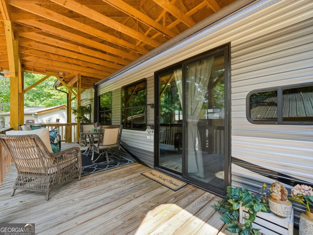 104 Cindy PKWY Cleveland, GA 30528