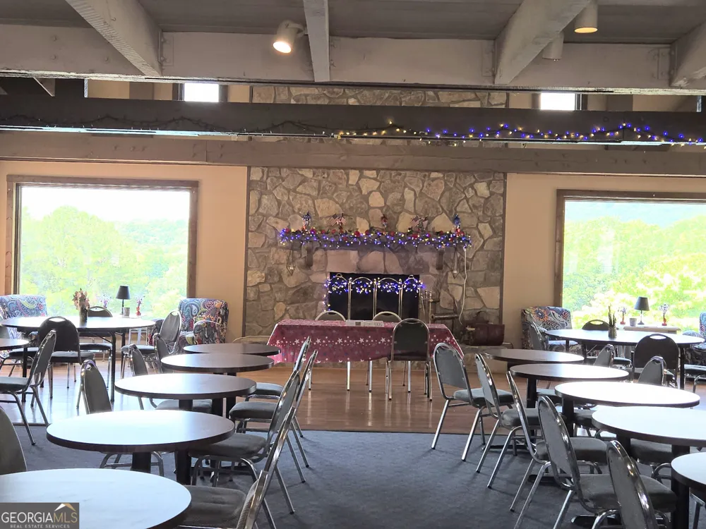 104 Cindy PKWY Cleveland, GA 30528