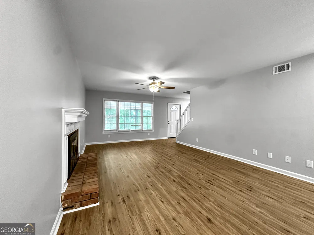 608 Silver Trace CT Woodstock, GA 30189