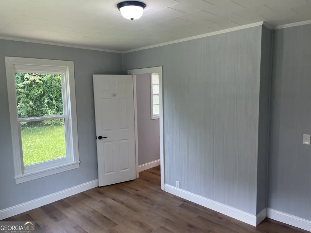 2323 S 1ST AVE Lanett, AL 36863