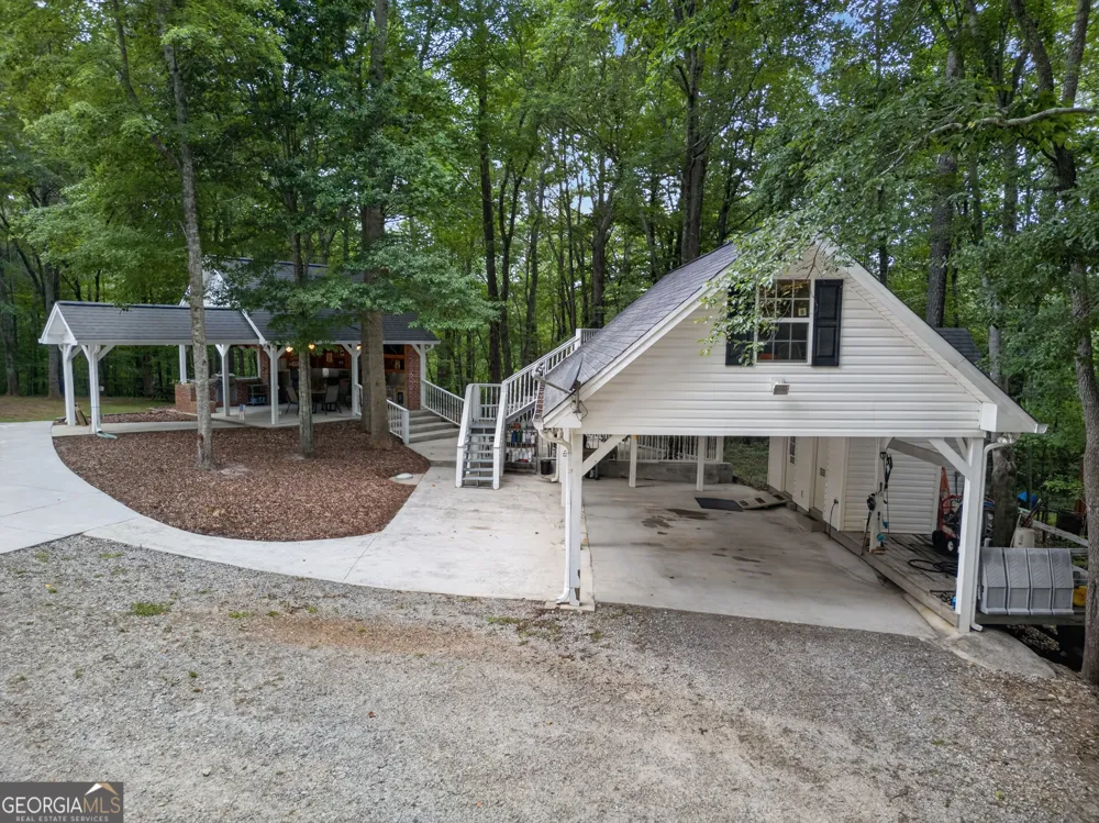 2404 Corinth Poseyville RD Bremen, GA 30110