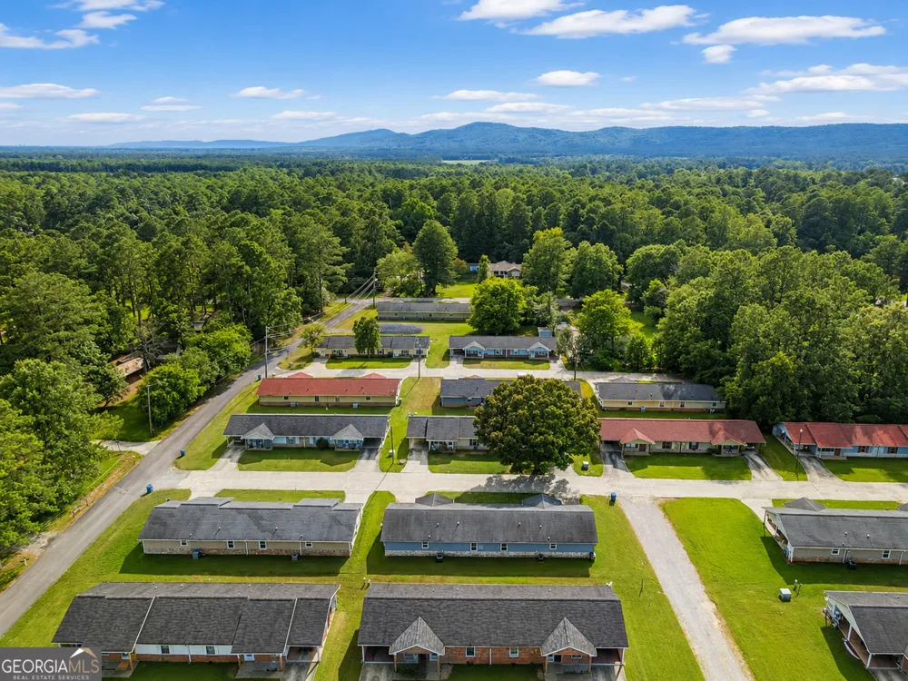 224 C AND D Hennon DR Rome, GA 30165