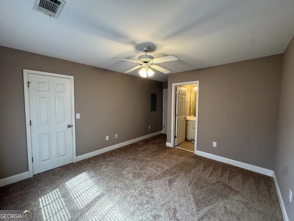 460 Barnett Shoals RD Athens, GA 30605