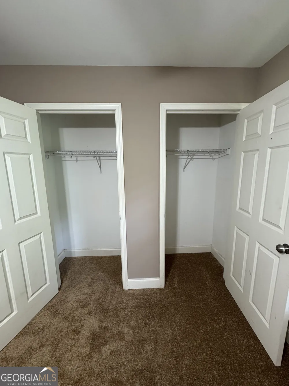 460 Barnett Shoals RD Athens, GA 30605