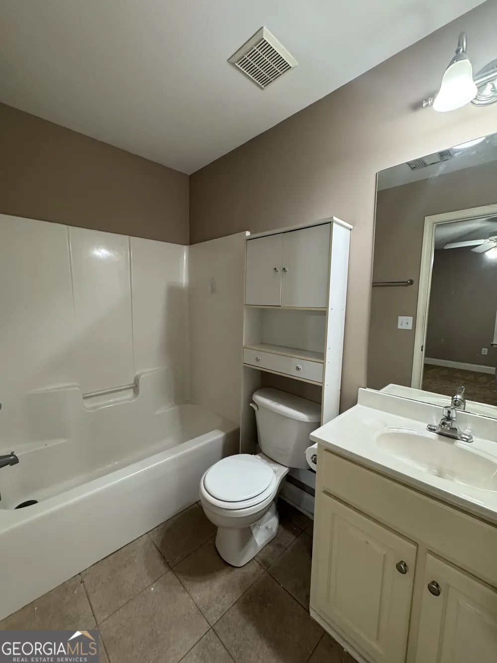 460 Barnett Shoals RD Athens, GA 30605