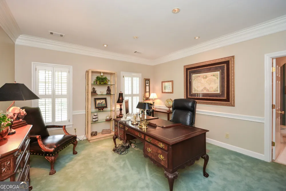 1640 Lazy River LN Sandy Springs, GA 30350
