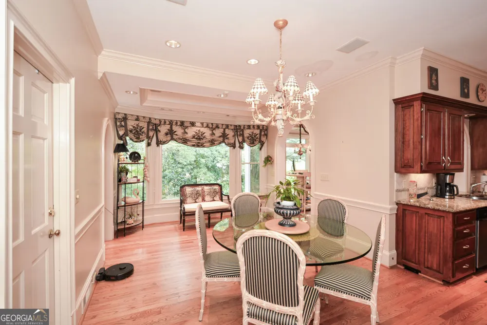 1640 Lazy River LN Sandy Springs, GA 30350