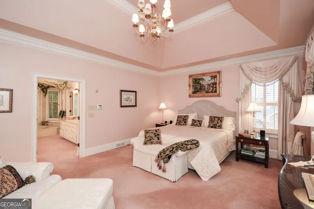 1640 Lazy River LN Sandy Springs, GA 30350
