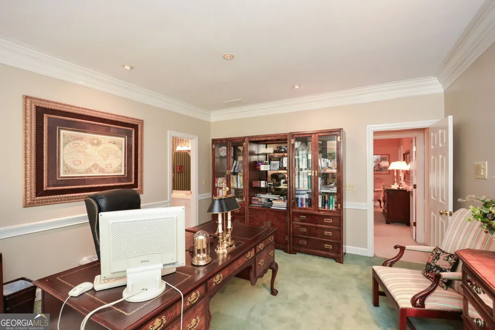 1640 Lazy River LN Sandy Springs, GA 30350