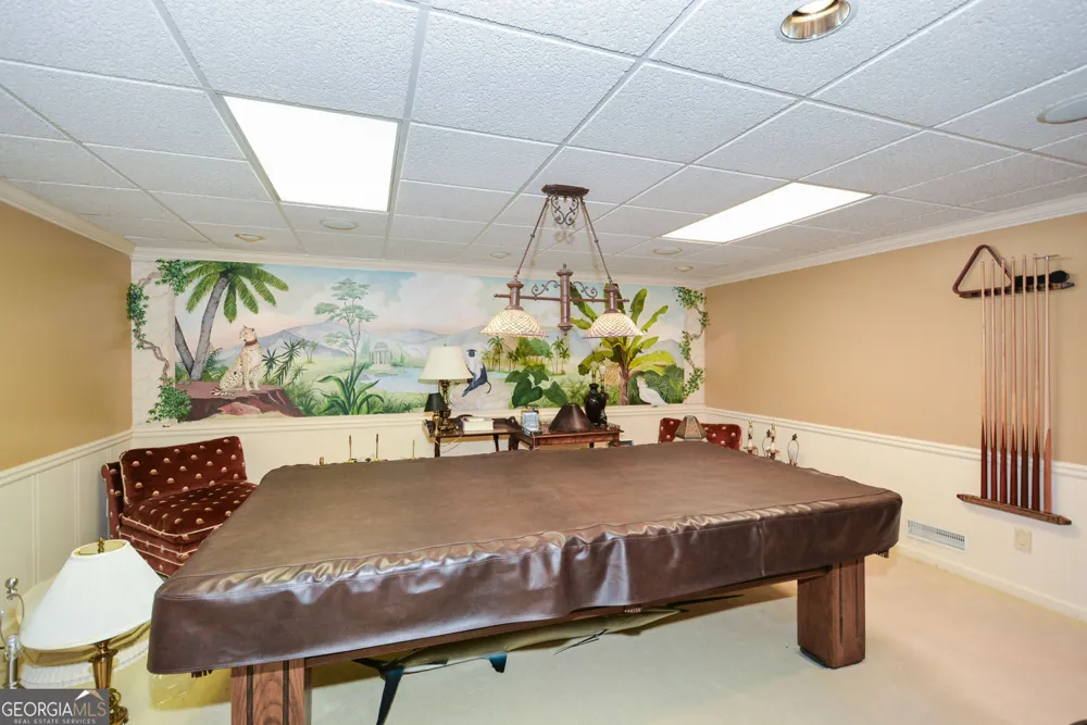 1640 Lazy River LN Sandy Springs, GA 30350