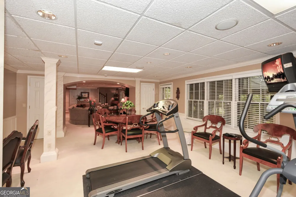1640 Lazy River LN Sandy Springs, GA 30350