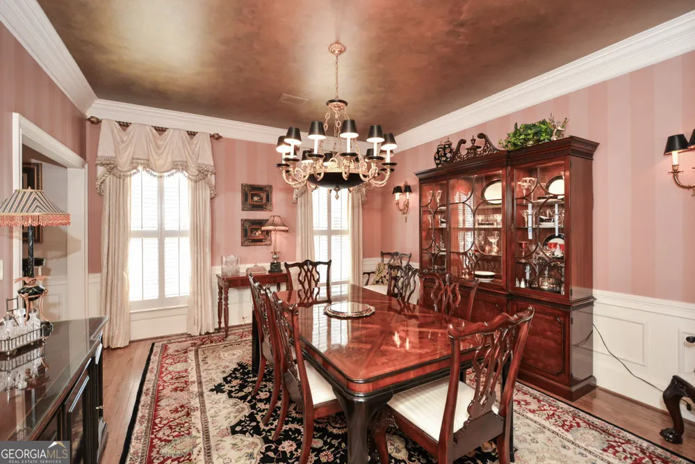 1640 Lazy River LN Sandy Springs, GA 30350