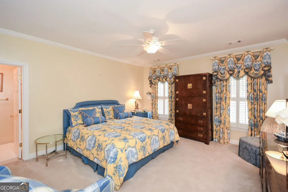 1640 Lazy River LN Sandy Springs, GA 30350