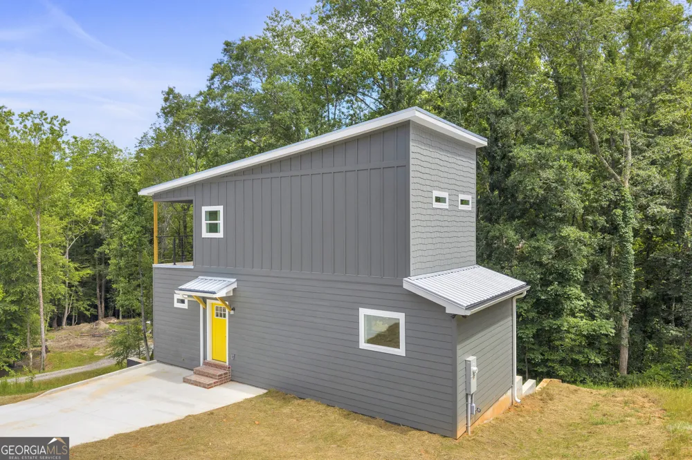 256 Lacount LN Clarkesville, GA 30523