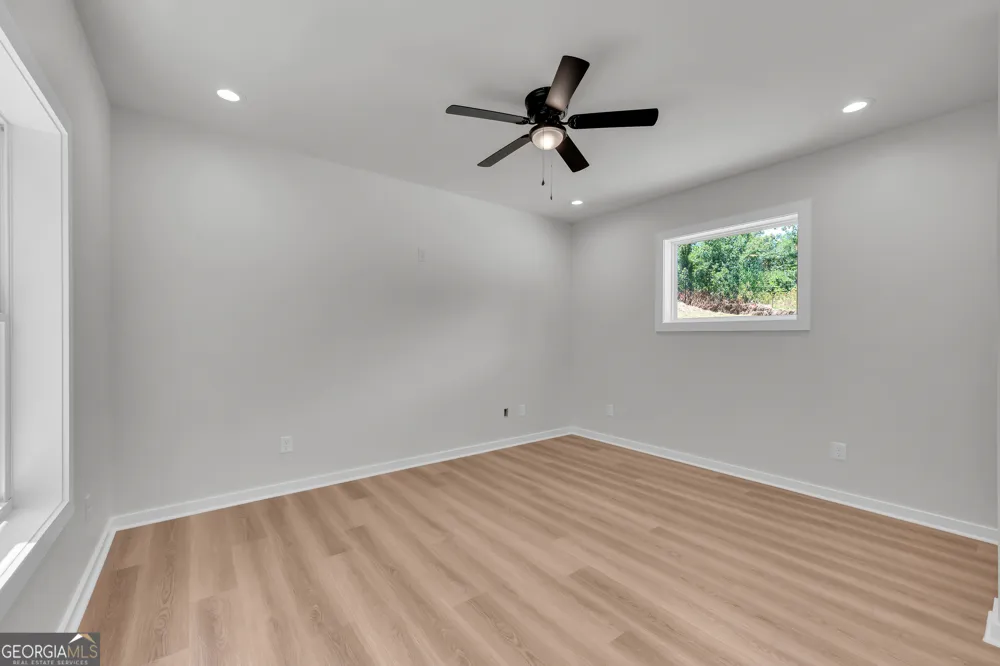 256 Lacount LN Clarkesville, GA 30523