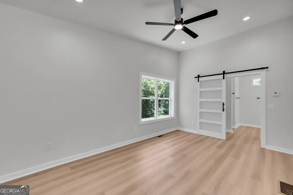 256 Lacount LN Clarkesville, GA 30523