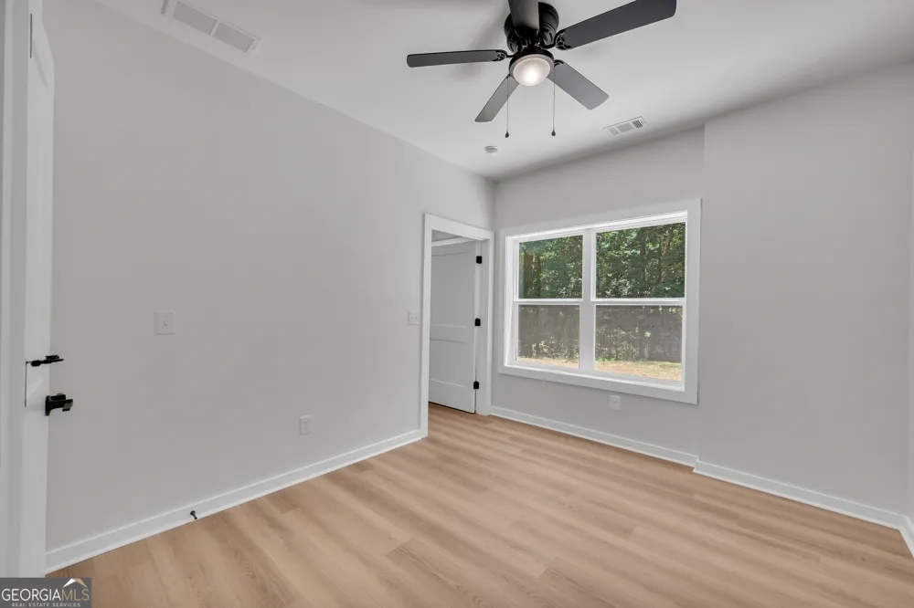 256 Lacount LN Clarkesville, GA 30523