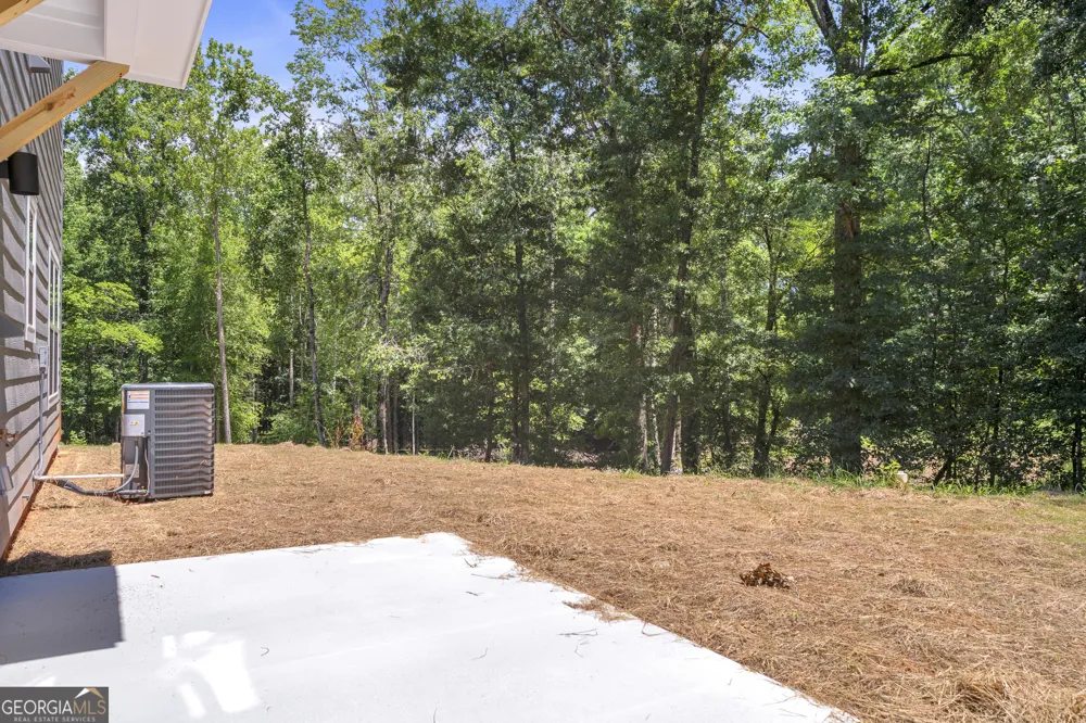 256 Lacount LN Clarkesville, GA 30523