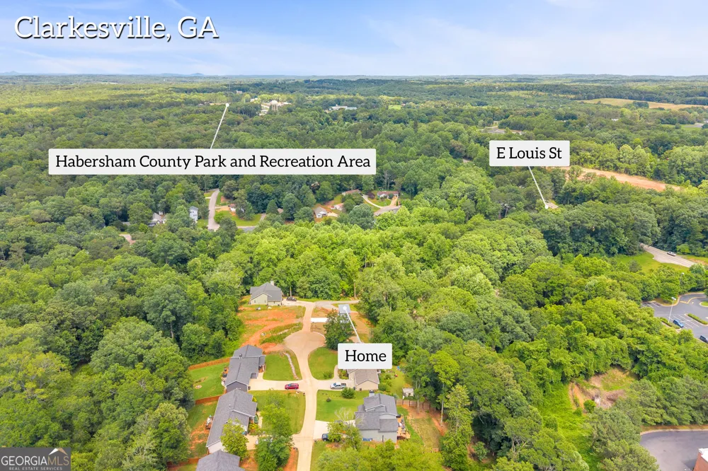 256 Lacount LN Clarkesville, GA 30523