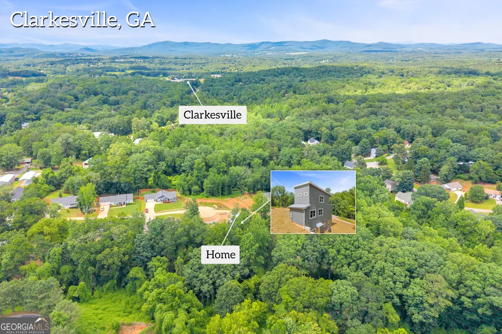 256 Lacount LN Clarkesville, GA 30523