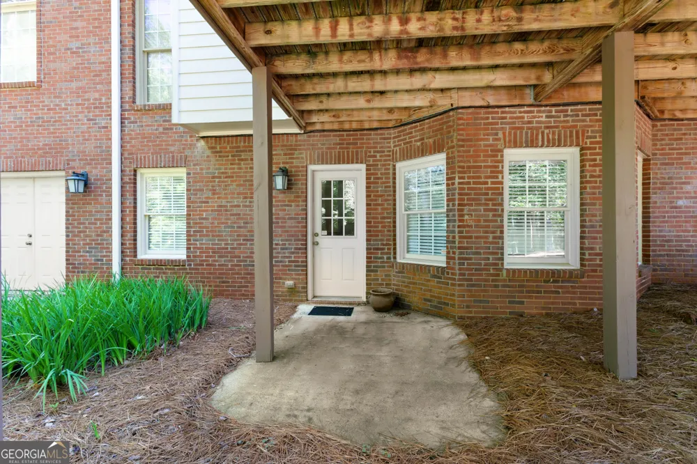1030 Spring Lake DR Bishop, GA 30621